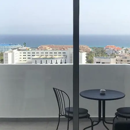 Playa Honda شقة أرونا